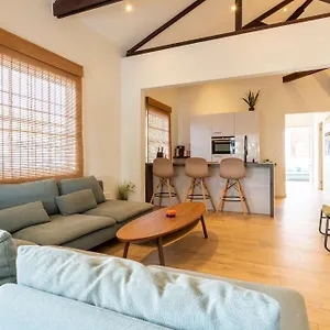 https://jl-resort.comcaribbean.com