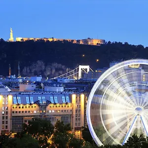 https://kempinski-hotel-corvinus-budapest.inbudapesthotels.com